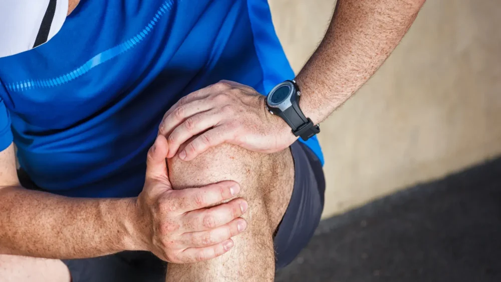 Identifying the Symptoms of a Loose Knee Replacement